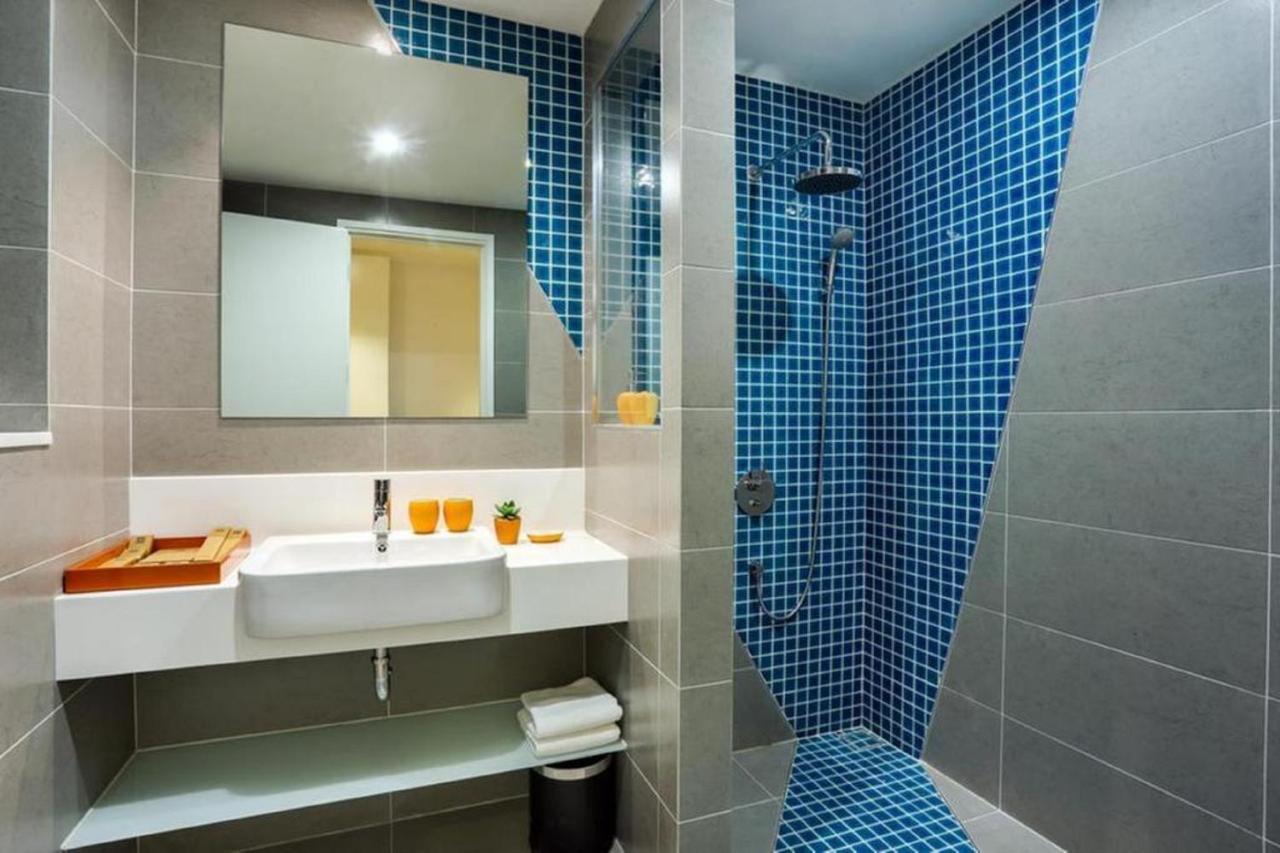 Parama Apartments Balcony Beachfront Nha Trang Exteriör bild
